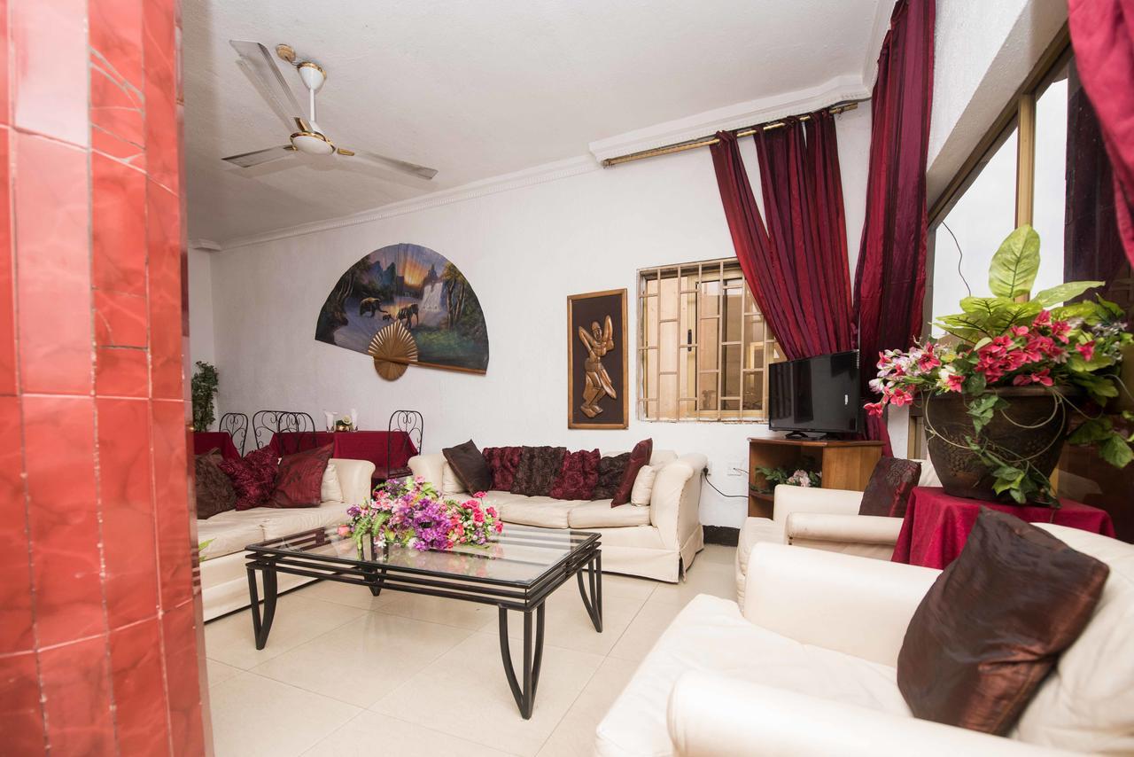 Niagara Inn Accra Kültér fotó