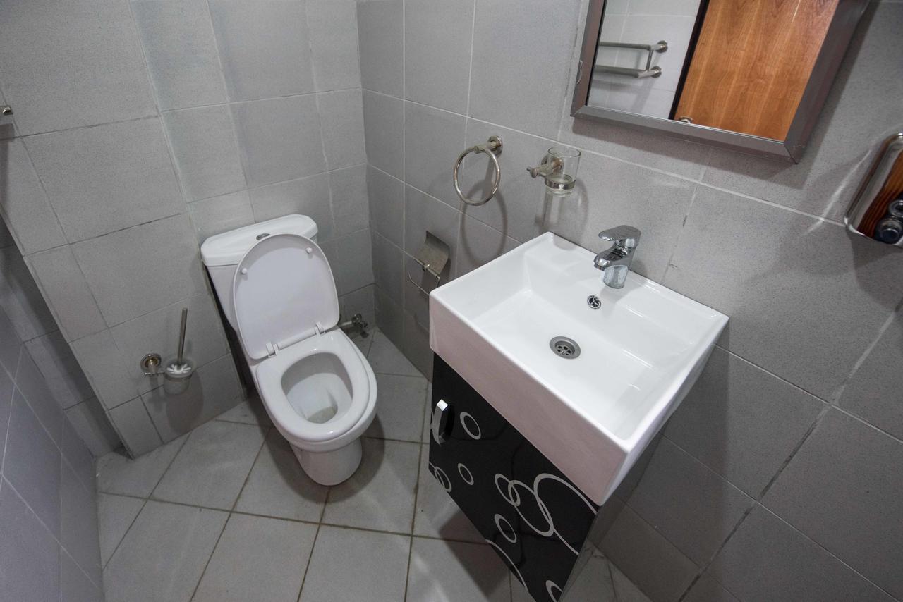 Niagara Inn Accra Kültér fotó