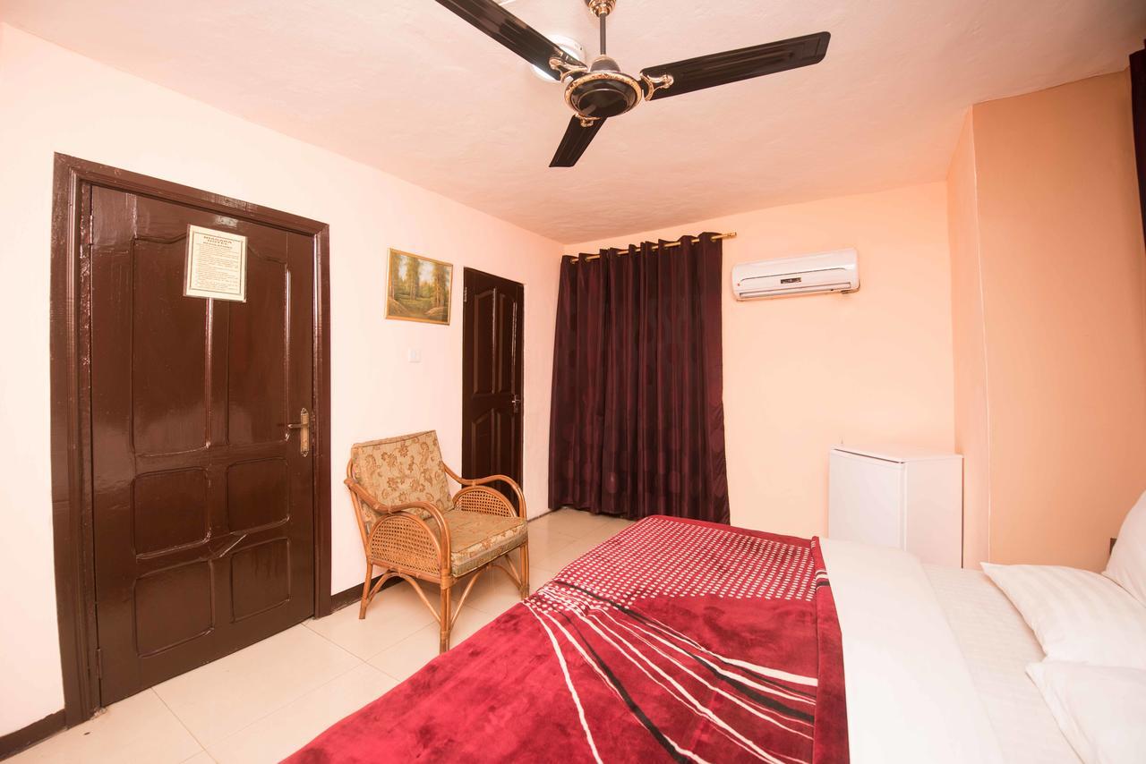Niagara Inn Accra Kültér fotó